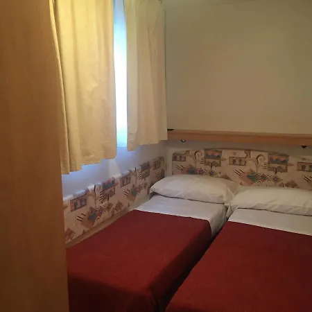 Camping Village Torre Di Velia *