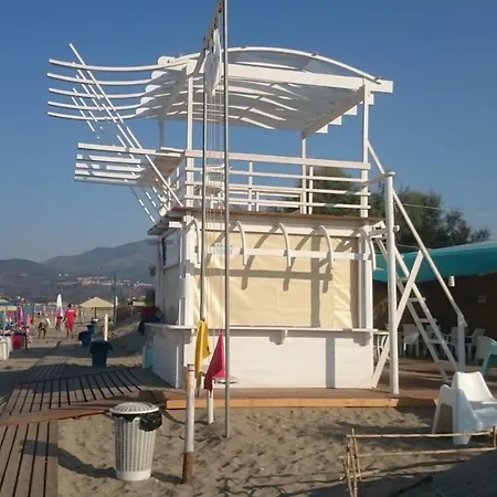 Camping Village Torre Di Velia * Ascea